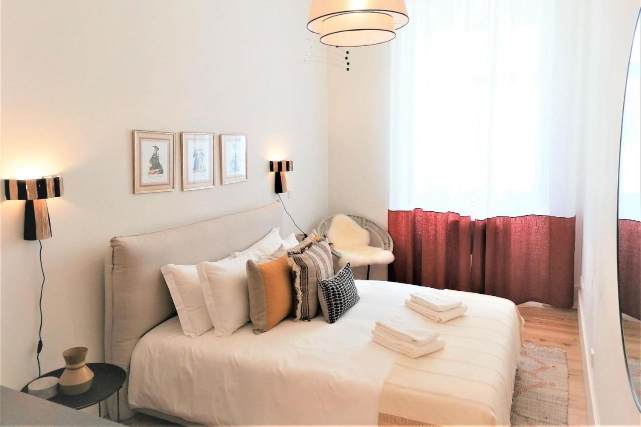 Brand New & Spacious 2Bdr Apartment By Lovelystay Лиссабон Экстерьер фото