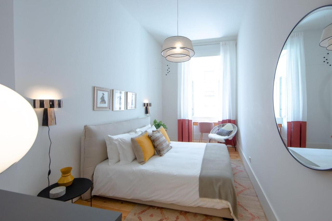 Brand New & Spacious 2Bdr Apartment By Lovelystay Лиссабон Экстерьер фото